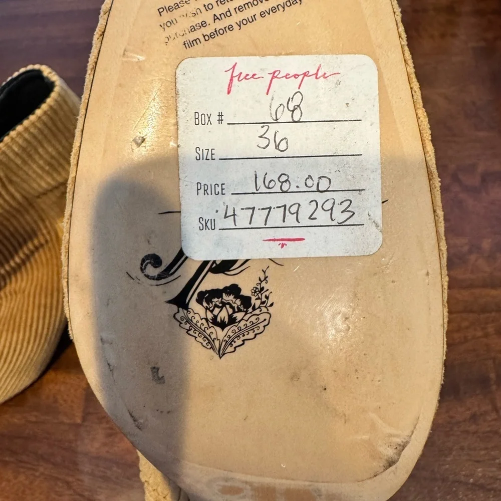 Free People Ariel Ankle Boots Corduroy Size 36EU (5.5US)
